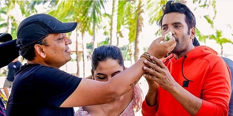 Director Prashant Raj (L) with Santhanam. (Photo| Twitter)