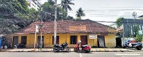 This used to be the building where British stored their cannons. Now it houses Abalasaranam Girls Industrial School