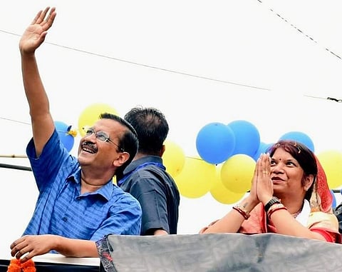 Delhi Chief Minister Arvind Kejriwal and Rani Agarwal. (Photo | AAP Twitter)