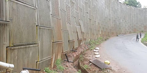 A view of the retaining wall behind DC Office that is on the verge of collapse. (Photo | Special Arrangement)