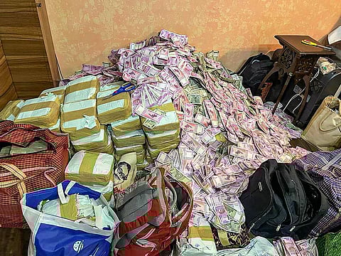 Rs 20 crore cash seized by ED from the premises of an aide of West Bengal minister Partha Chatterjee. (Photo | PTI)