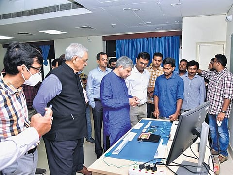 Ashwini Vaishnaw interacting with students of IIT-BBS on Sunday. (Photo | Express)