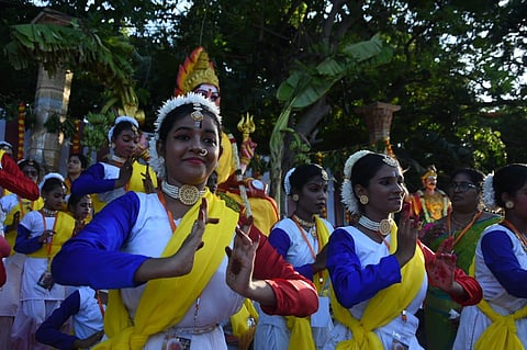 BJP's Tamil Nadu unit's art and culture wing organised music and traditional dances to welcome Modi.