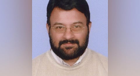 Senior journalist R Gopikrishnan. (Photo | R Gopikrishnan Twitter)