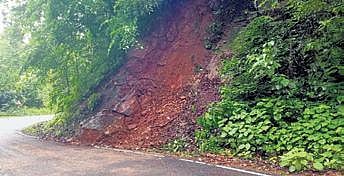 The landslide at Anshi Ghats. (Photo| EPS)