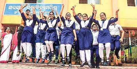 Students celebrate after announcement of HSC results on Saturday | Express