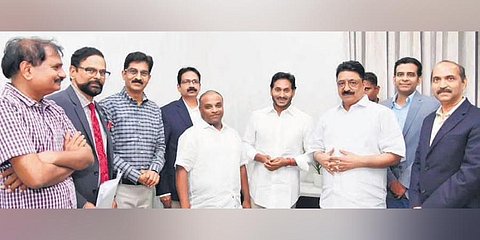 NRI docs extend support to healthcare reforms | express