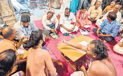 HR&CE officials conducting jewellery verification at Nataraja temple | Express