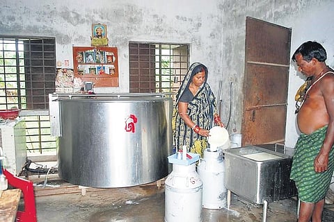 A milk chilling centre in Kendrapara district | Express