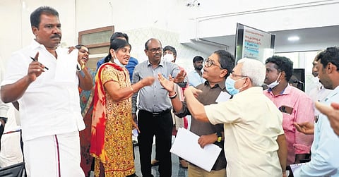 Residents argue during a stakeholders’ meeting held on Friday | Express