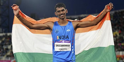 India's Murali Sreeshankar celebrates winning silver in the Men's Long Jump Final at the CWG 2022.(Photo | AP)