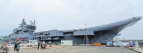 Pics | t p sooraj,Graphics | devan thiruvazhiyode