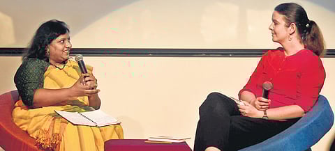 Nivedita Louis in conversation with Goethe-Institut director Katharina Görgen |Photos: Martin Louis