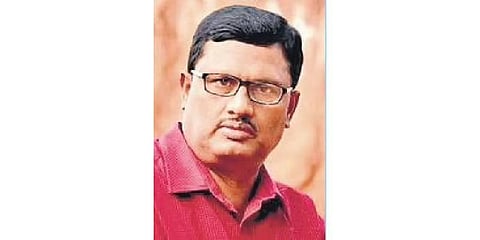 Sarala Puraskar for eminent Odia writer Gourahari Das