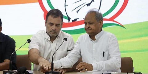 Congrees leader Rahul Gandhi with Rajasthan Chief Minister Ashok Gehlot. (Photo | Shekhar Yadav, EPS)
