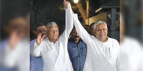 ihar CM and JD(U) leader Nitish Kumar with RJD supremo Lalu Prasad after their meeting with Congress interim President Sonia Gandhi. (Photo | PTI)