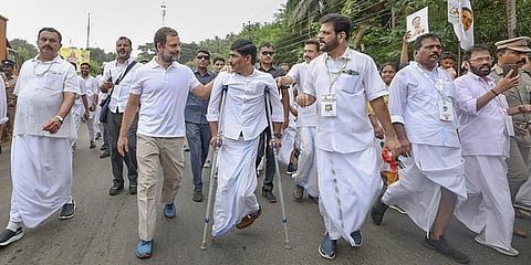 Congress leader Rahul Gandhi with others during the party's 'Bharat Jodo Yatra', in Shoranur, Kerala. (Photo | PTI)