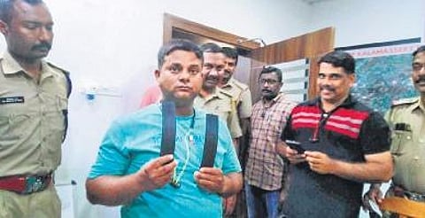 Police officers with Mubarak (in blue T-shirt)