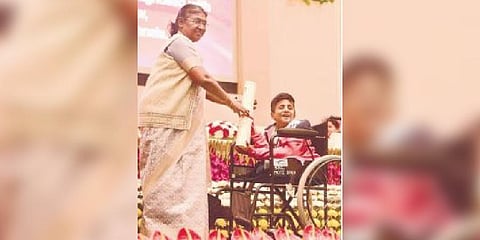 President Droupadi Murmu hands over Pradhan Mantri Rashtriya Bal Puraskar to Adithya Suresh