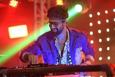 Vicky Kaushal in Almost Pyaar with DJ Mohabbat.