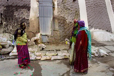 A variety of factors both anthropogenic and natural have led to the subsidence of Joshimath, director of the Wadia Institute of Himalayan Geology Kalachand Sain said. (Photo | PTI)