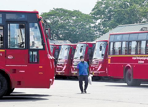The Metropolitan Transport Corporation removed amplifiers and Bluetooth speakers from buses after complaints from few passengers | express