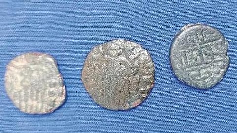 The Chola era coins, dating back to 950 years ago, bear the name ‘Rajarajan’ in Devanagiri script | Express