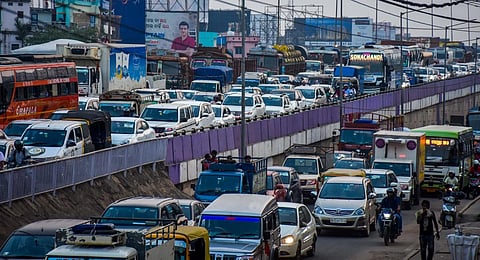 Amid festive cheer, traffic woes for Bhubaneswar