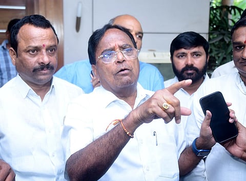 Former TPCC chief Ponnala Lakshmaiah, resigned from the Congress protesting humiliation being meted out to seniors in the selection of candidates for the upcoming Assembly elections. (Photo | Express)