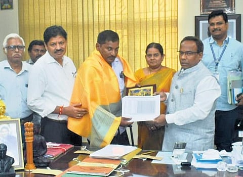 An associate professor of mathematics at the Acharya Nagarjuna University, K Gangadhar has always been fascinated with algorithms and numbers since his childhood.