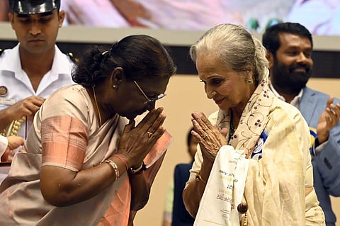 Actor Waheeda Rehman during the 69th National Film Awards at Vigyan Bhavan, in New Delhi on Tuesday. (Photo | Shekhar Yadav)