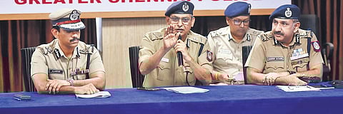 DGP Shankar Jiwal flanked by Commissioner Sandeep Rai Rathore (R) & ADGP Arun. (Inset) Karukka Vinod | p ravikumar