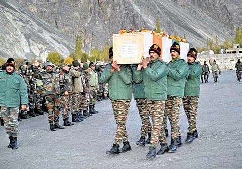 Army personnel pay tribute to Agniveer Gawate Akshay Laxman, who lost his life in the line of duty