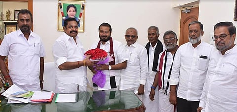 MJK President Thamimun Ansari and others met EPS in Salem on Tuesday.(Photo | Express)