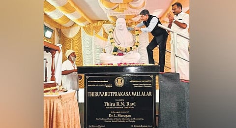 Governor RN Ravi unveiling a statue of saint Vallalar at Raj Bhavan in Chennai on Thursday | Express