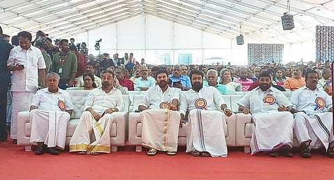 Kerala CM Pinarayi Vijayan, actors Kamal Hassan,Mammootty,Mohanlal and others at the inaugural session of Keraleeyam at Central stadium in Thiruvananthapuram on Wednesday. (Photo | BP Deepu)