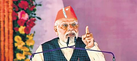 PM: Congress making false promises to win elections