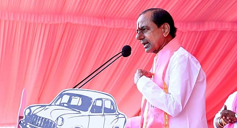 BRS supremo K Chandrasekhar Rao campaigns in Karimnagar on Friday. (Photo | Express)