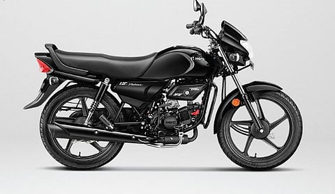 The HF Deluxe is one of the most affordable bikes in the Hero India range.