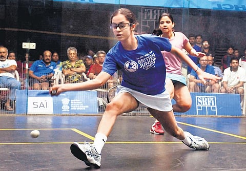 Delhi’s Anahat Singh (L) defeated Urvashi Joshi of Maharashtra. (Photo | D Sampath Kumar)