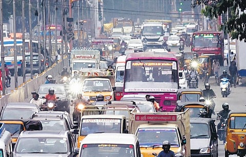 An MTC bus wading through traffic on Anna Salai on Wednesday | Ashwin Prasath