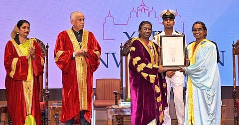 President Droupadi Murmu and AP Governor S Abdul Nazeer during the convocation of Sri Sathya Sai Institute of Higher Learning in Puttaparthi on Wednesday | Express