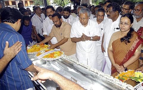 Chief Minister Pinarayi Vijayan and other cabinet ministers pay respects to Sara Thomas at Alphonsa English Medium School at Thamarassery in Kozhikode. (Photo | Express)