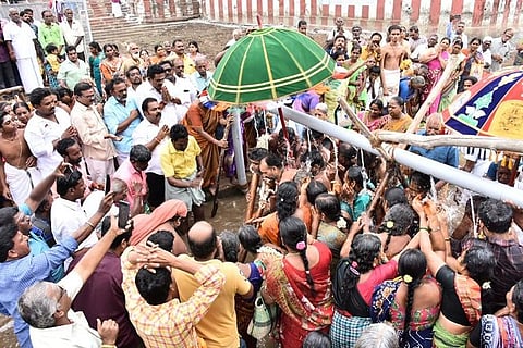 Mayiladuthurai municipality is now pumping groundwater from borewells and supplying it through pipelines so that devotees can at least take a shower | Express