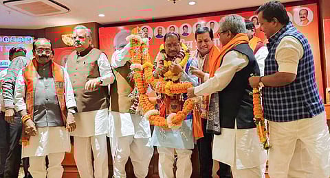 BJP leader Vishnu Deo Sai being garlanded by party leaders after he was elected as the next Chief Minister of Chhattisgarh during BJP Legislature Party meeting, in Raipur, Sunday, Dec. 10, 2023. (PTI