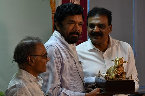 APSFTVDC Chairman Posani Krishna Murali addressing a press meet in Vijayawada | Prasant Madugula