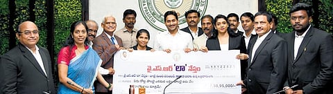 Stand by side of poor, Andhra CM Jagan exhorts junior advocates