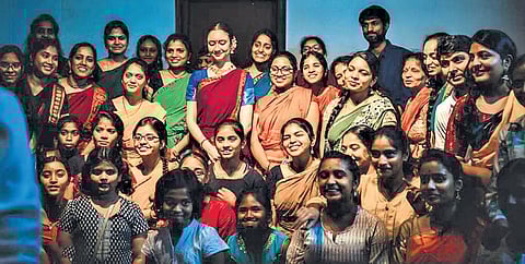 Harmony beyond boundaries