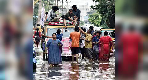 Volunteers rolled up their sleeves and waded through murky waters to assist those who were stranded, marooned, hungry, thirsty, and awaiting rescue.