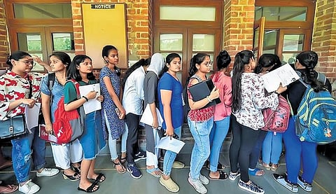 The education department has issued a notification asking schools to encourage students to apply for scholarships before the academic session ends.